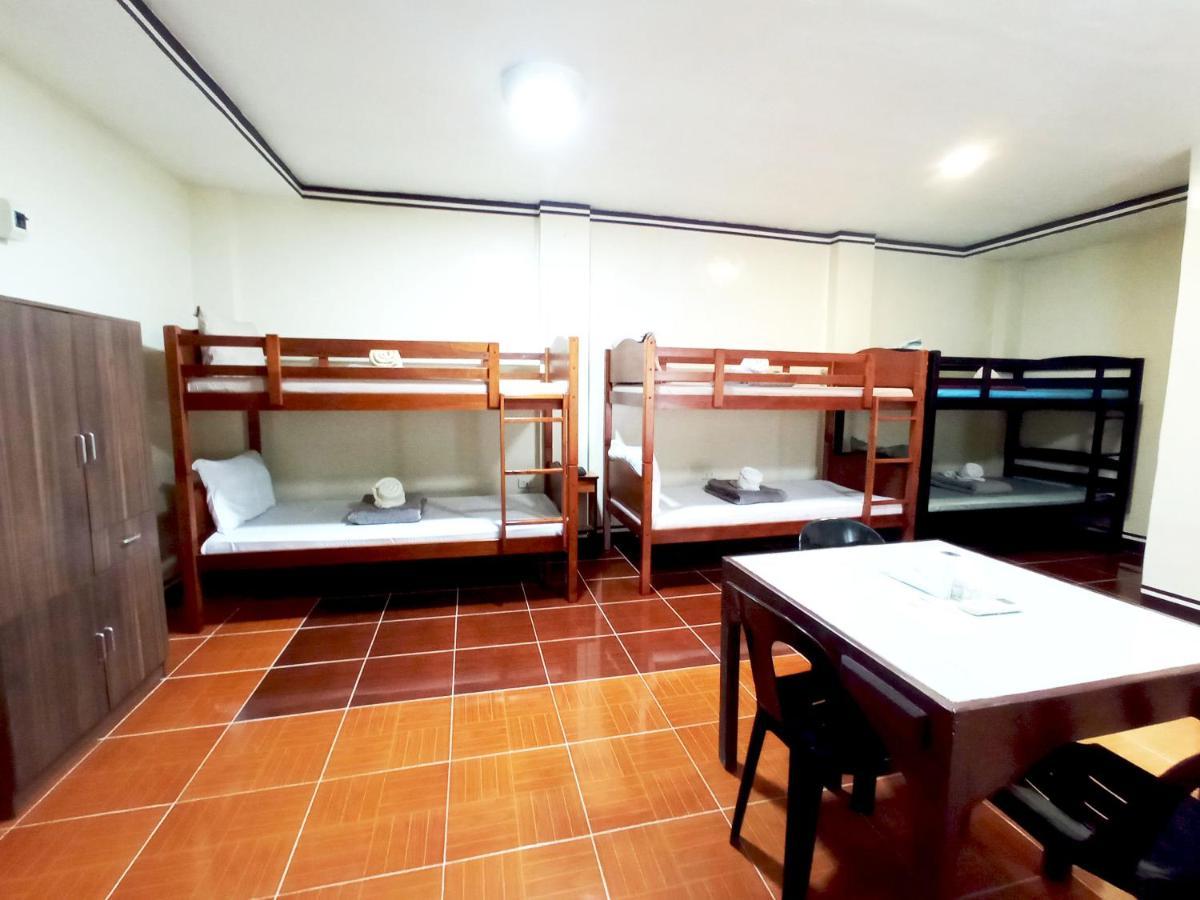 B&J Guesthouse And Tours Tagbilaran Zewnętrze zdjęcie