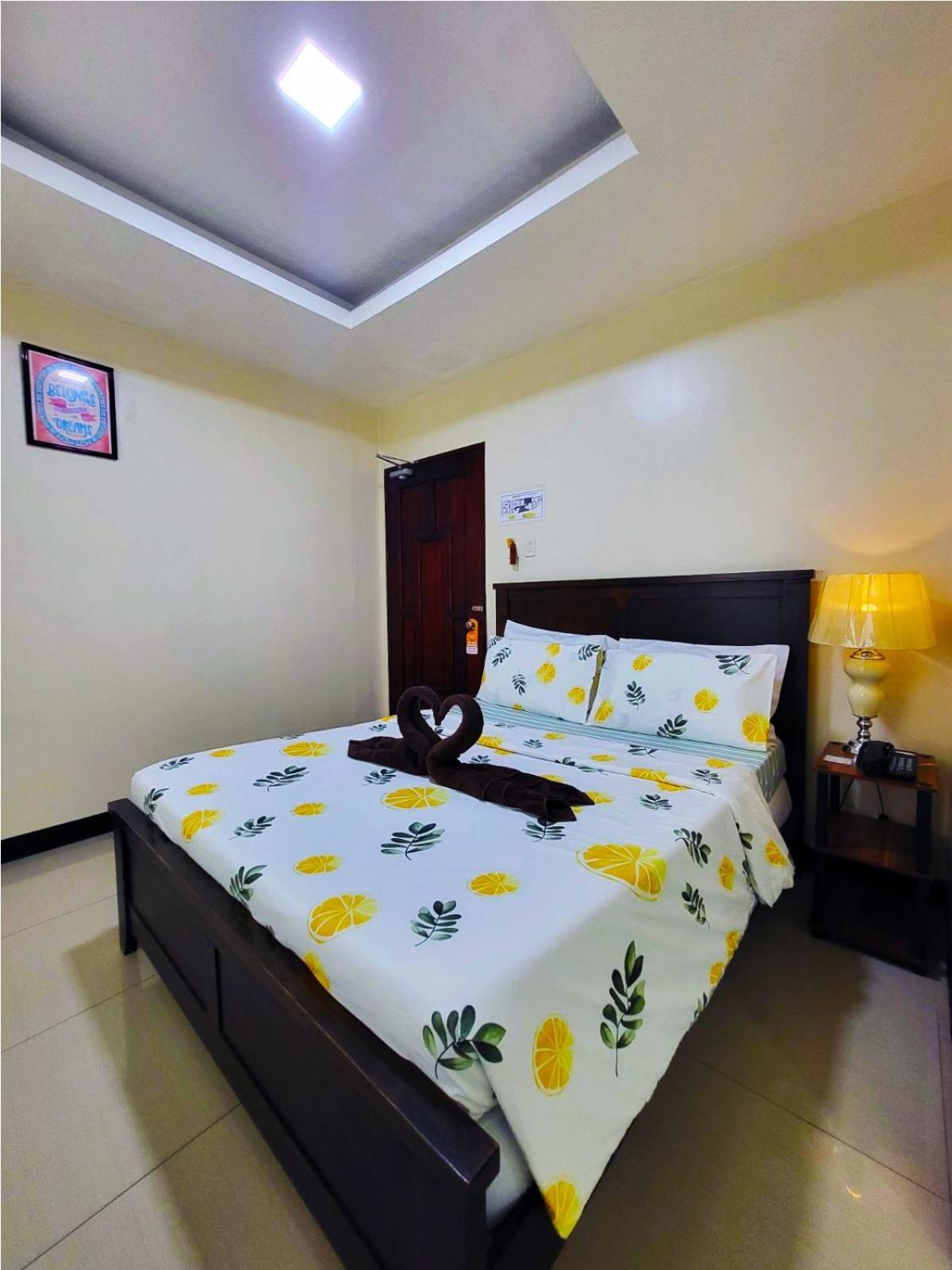 B&J Guesthouse And Tours Tagbilaran Zewnętrze zdjęcie