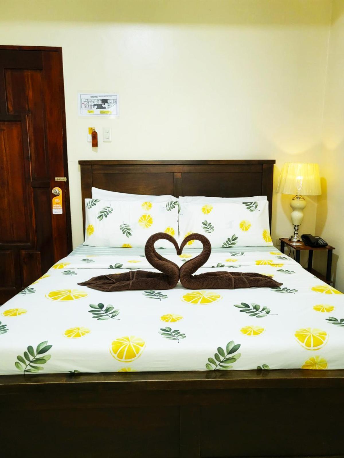 B&J Guesthouse And Tours Tagbilaran Zewnętrze zdjęcie